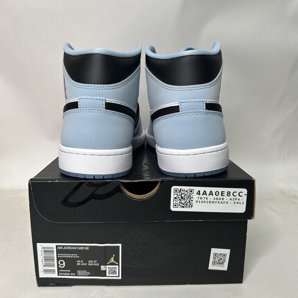 Nike Air Jordan 1 Mid SE “UNC/Ice Blue” 2024 - Picture 3 of 5